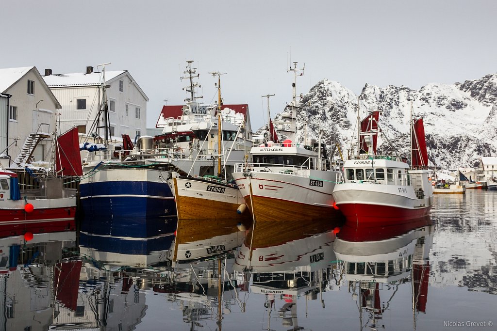 Henningsvær harbor