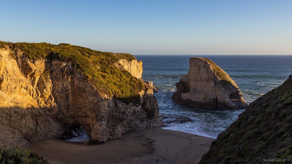 Shark Fin Cove